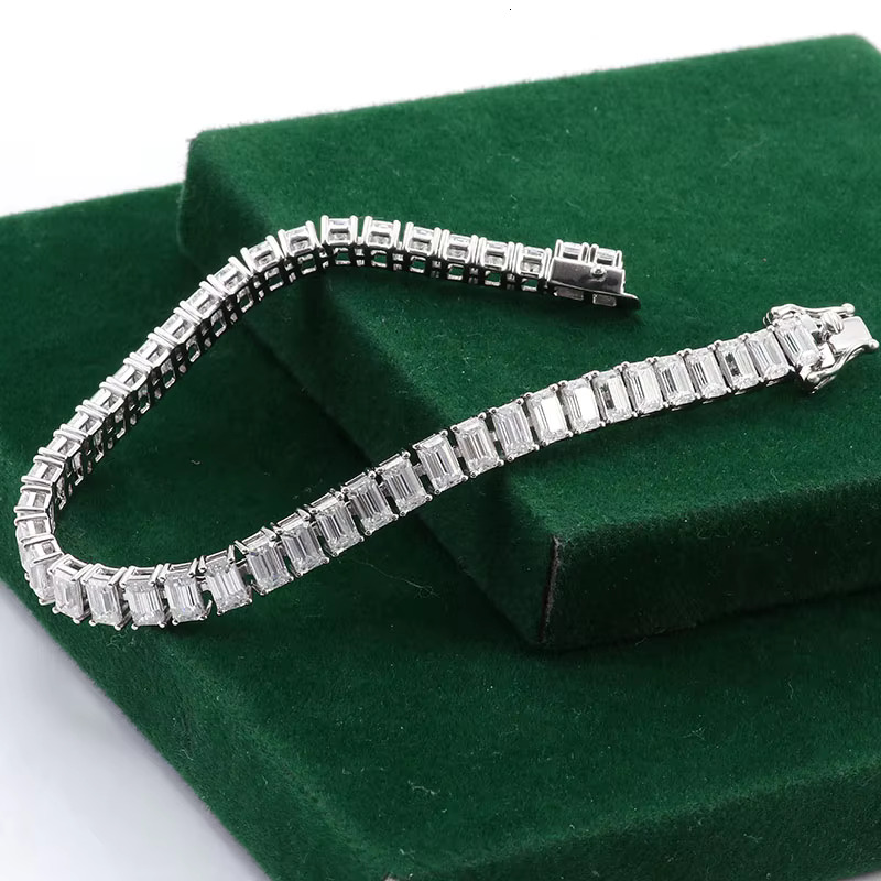 Trendy Emerald Cut Moissanite Sier 10k 14k White Gold Tennis Bracelet Chain the Best Gift to Women Mother