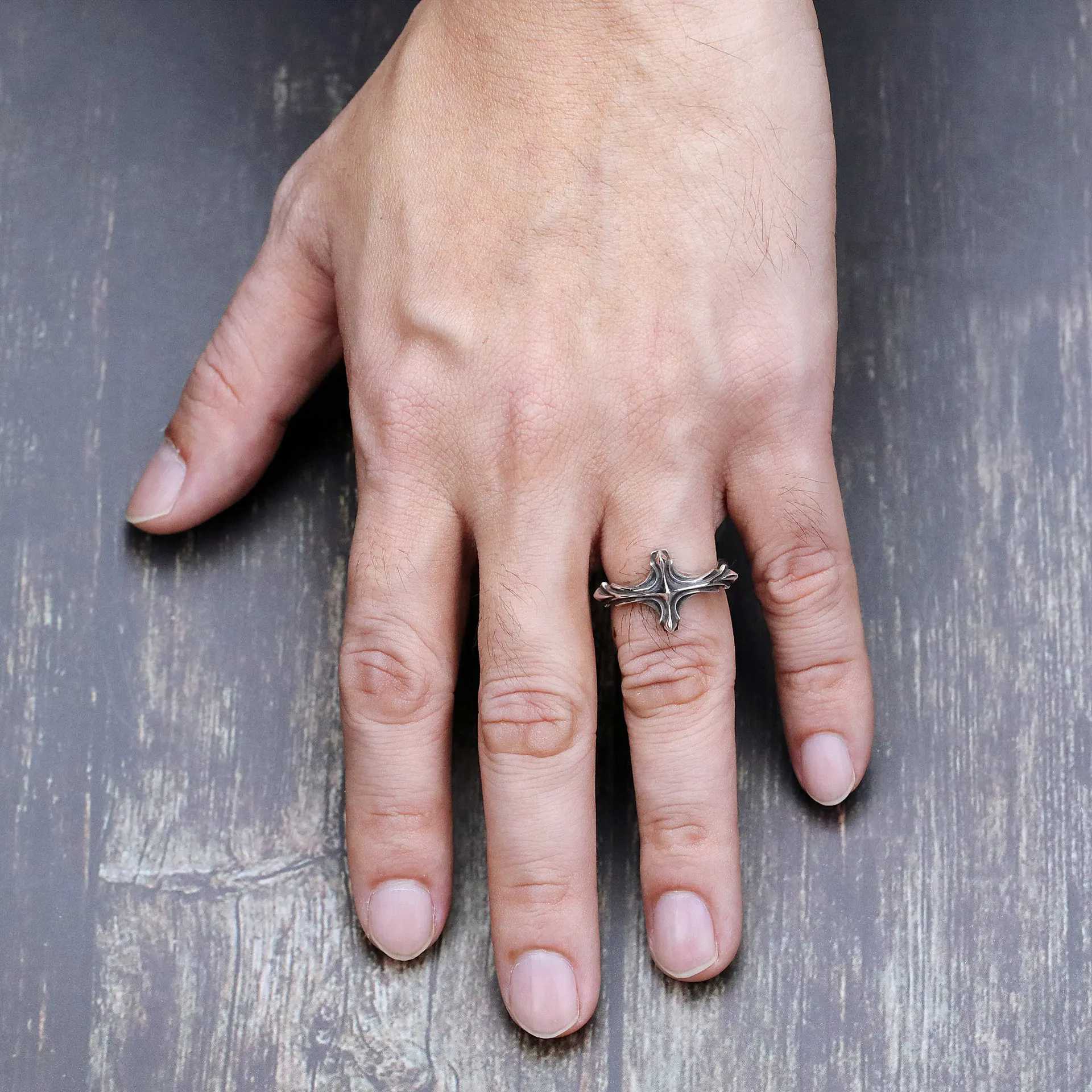 Retro Rib Cross Ring For Men Silver Color Punk Gothic Adjustable Ring Handmade Jewelry Rock Hiphop Biker Accessories Man GiftXJ250219