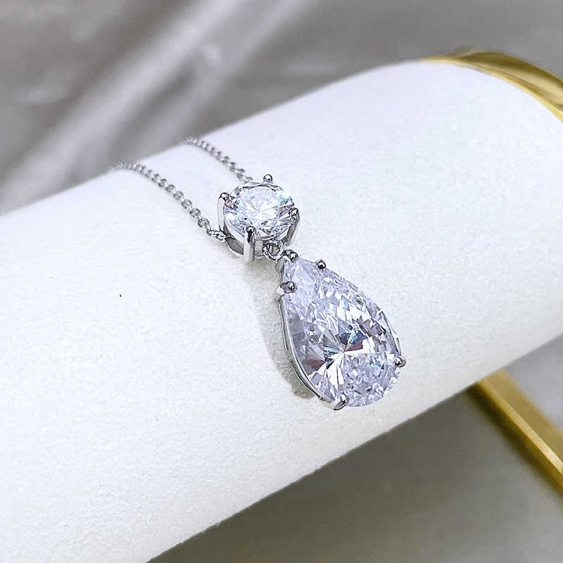 Luster Women Trendy Style Round and Pear Shaped Moissanite Pendant Genuine Silver Jewelry 925 Necklace With Stones