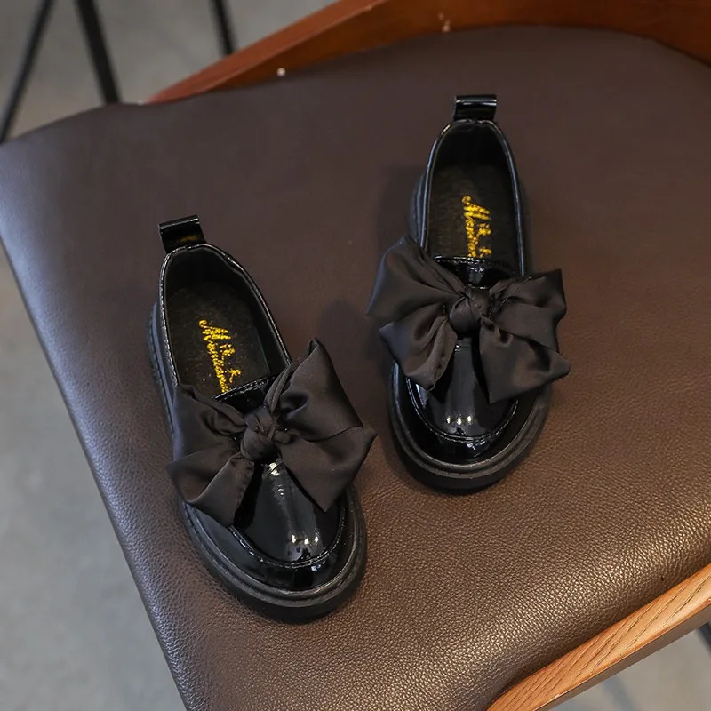 Girls Loafers Autumn Patent Leather Black White Bowknot Slip-on Kids Flat Shoes 26-36 Rubber Sole Non-slip Children Causl Shoe 250219