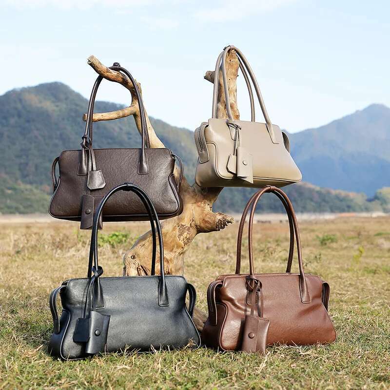 2025 New High Quality Vegetable Tanned Leather Handbag Horizontal Square Large Capacity Pillow Type Single Shoulder Women's Bag