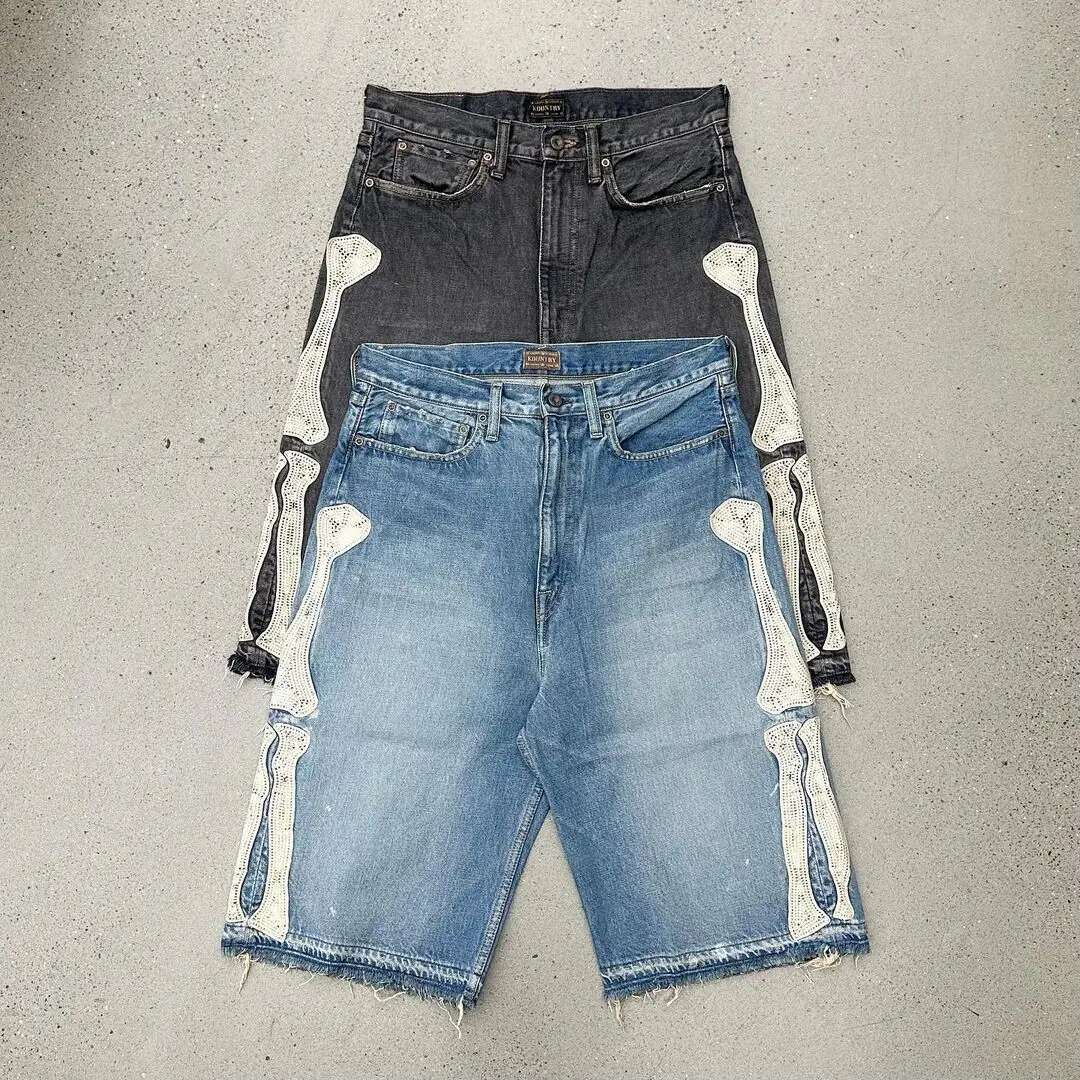 Haruku Street Trend Y2K Summer New Collection Bone Embroidered Five Point Men's Loose Straight Leg Pants Washed With Diamond Set Blue Jeans Men&#