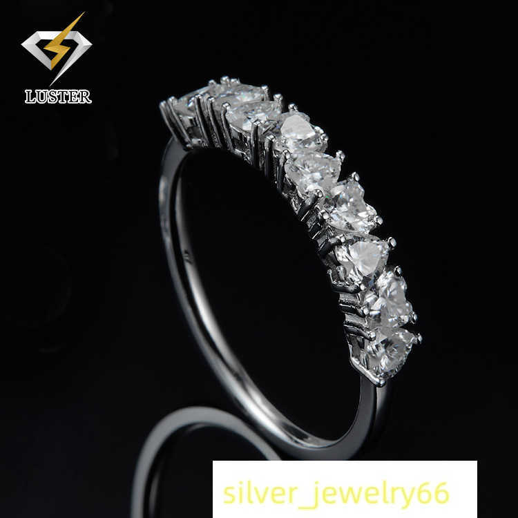Shiny Jewelry D VVS1 Heart Brilliant Cut Moissanite Diamond Band Wedding Moissanite Silver Ring
