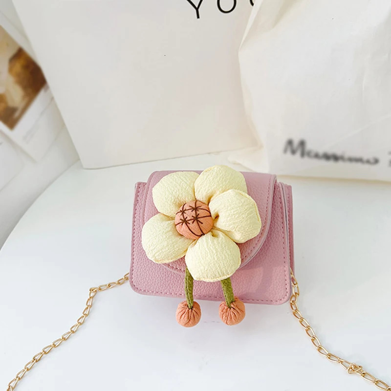 Kids Purses Cute Bow Straw Shoulder Bags Baby Girls Mini Crossbody Bag Cute Little Girl Small Coin Pouch Princess Kids Messenger 250219