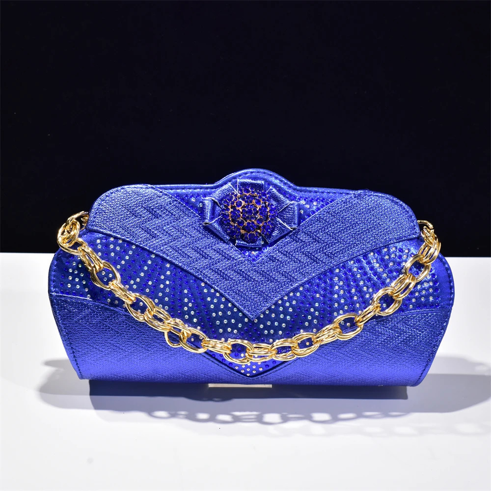 Arrival Evening Bag Shoulder Chain Party Handbag Rhinestones Fashion Elegant Wedding Womens Crystal Small Wallet 250218