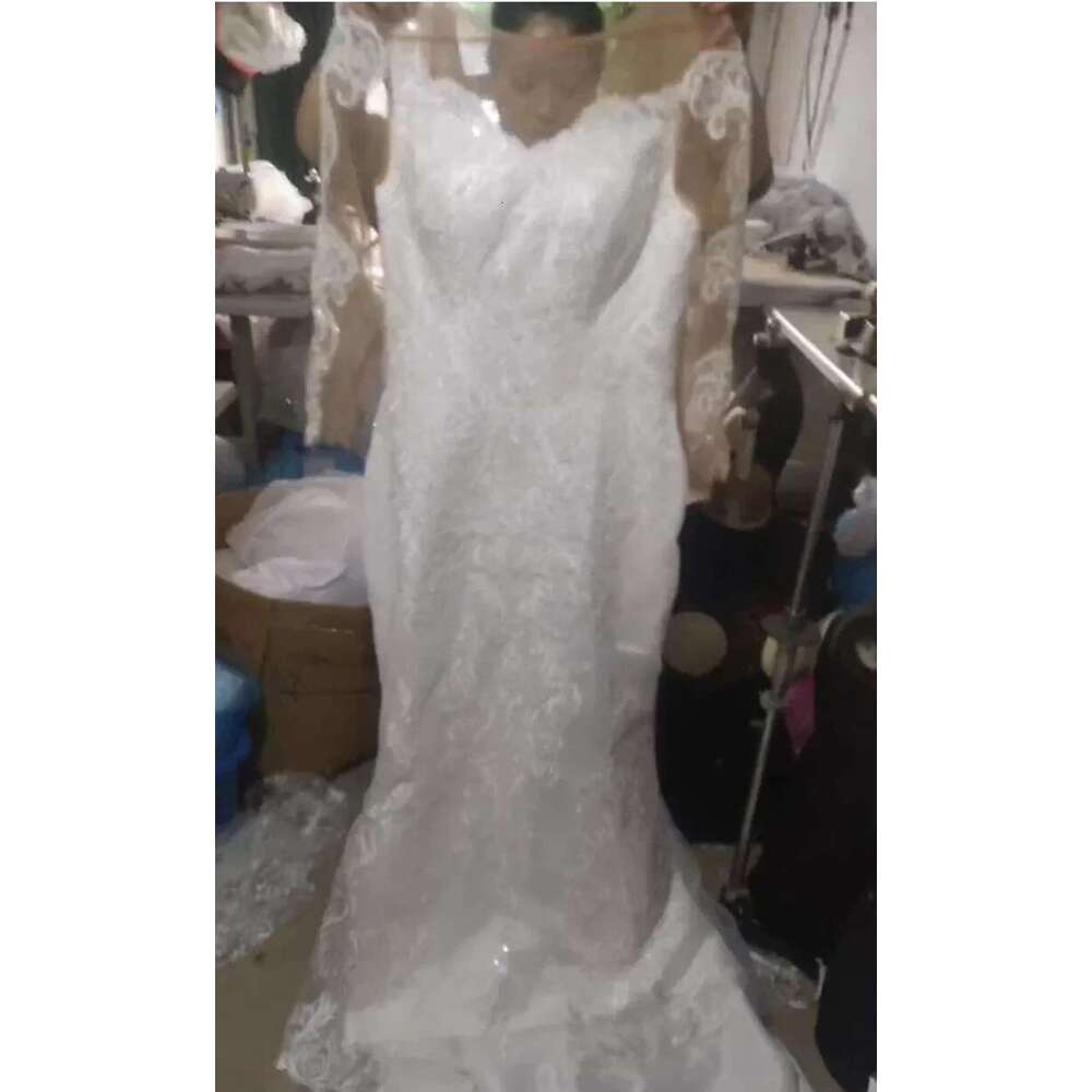 Customized Scoop Neck Appliques Wedding Dress Detachable Train Vestido De Noiva Sereia Long Sleeves Vintage Bridal Gowns