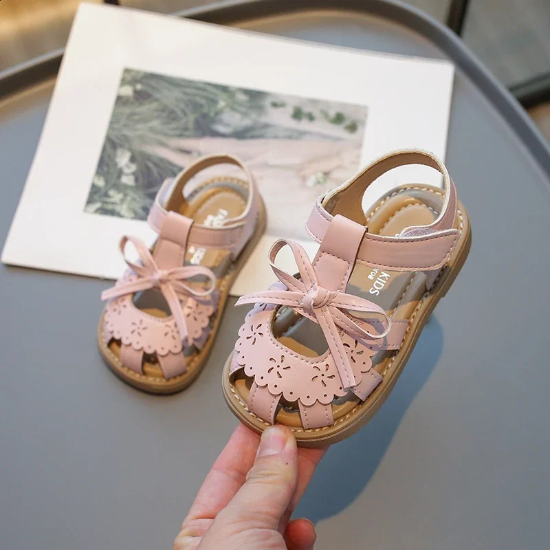 Summer Baby Girls Sandals Cut-Outs Lace Princess Shoes Children Sandals Anti Slip Soft Sole Toddler Kids Beach Shoes Size 21-30 250218