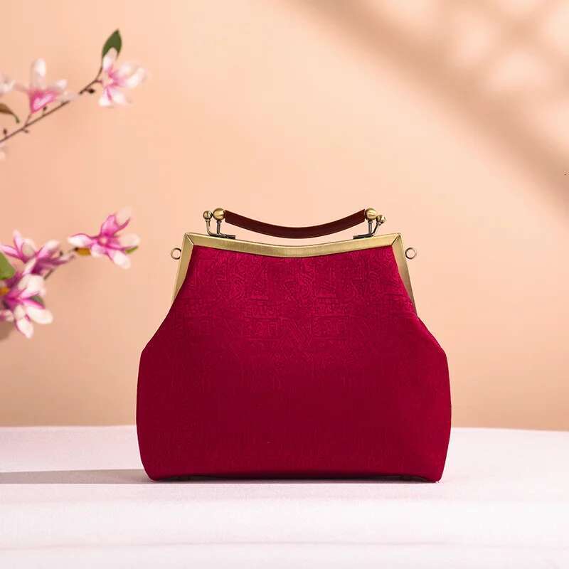 Cap Bury Banquet Wedding Soft Silky Glossy Fabric Women's Gold Edge Styg Small Handbag, With Feet, Retro Antique Style Trendy Chain Lock Bag, Sho