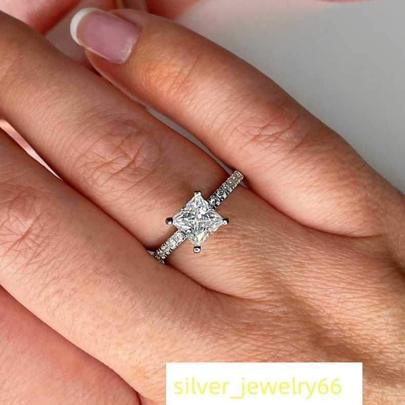 Luster D Color Vvs Princess Cut Moissanite Ring Gold Ring Lowest Price Moissanite Engagement Ring
