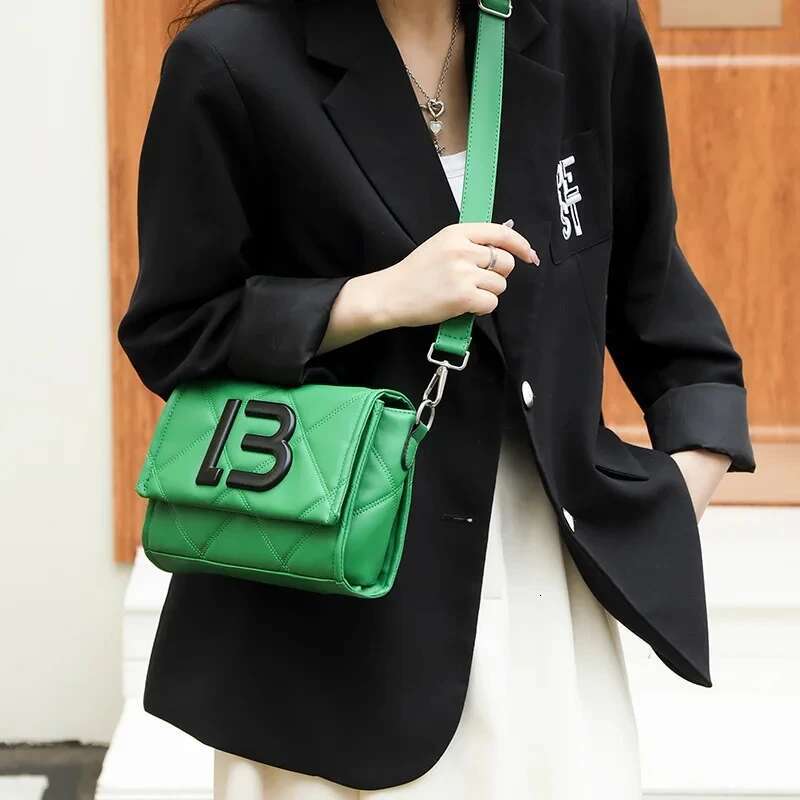 new style Ladies' Casual Retro Lapel Messenger Wallet Urious Designer Handbag Checkered Envelope Shoulder Bag