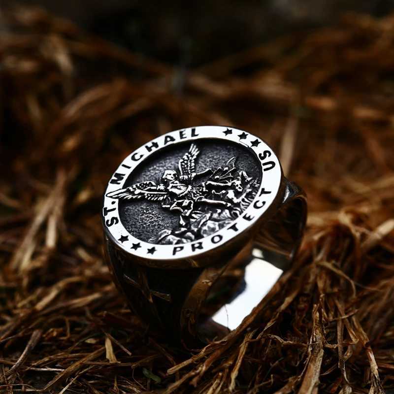 2023 new Steel Soldier Cool Stainless Steel Silver Color Christian Lorraine Archangel Michael Cross Titanium steel RingsXJ250219