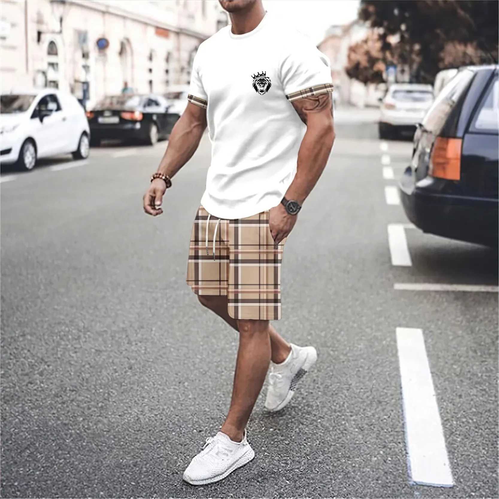 Summer vocation Mens Tshirt Set 3D Print Solid Color Men Round Neck T-Shirt Shorts Two Piece Set Casual Man Suits ClothingXJ250218