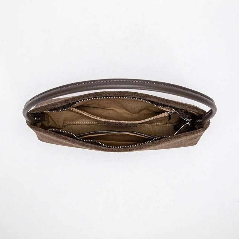 Reversed Fleece Classic Underarm Business Banquet Handbag Fashionable And Design New Winter Advanced French Bar Bag