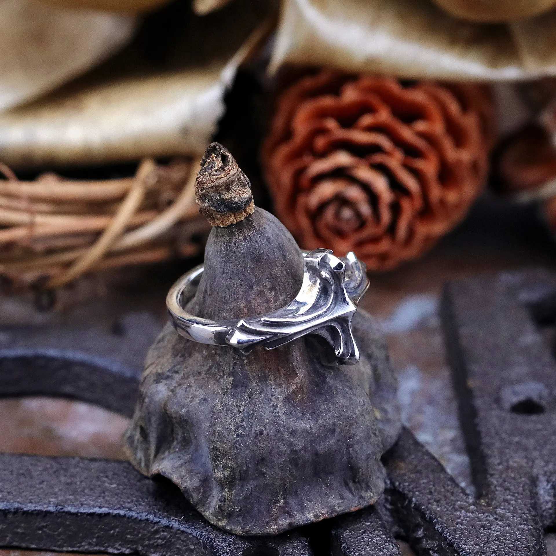 Retro Rib Cross Ring For Men Silver Color Punk Gothic Adjustable Ring Handmade Jewelry Rock Hiphop Biker Accessories Man GiftXJ250219