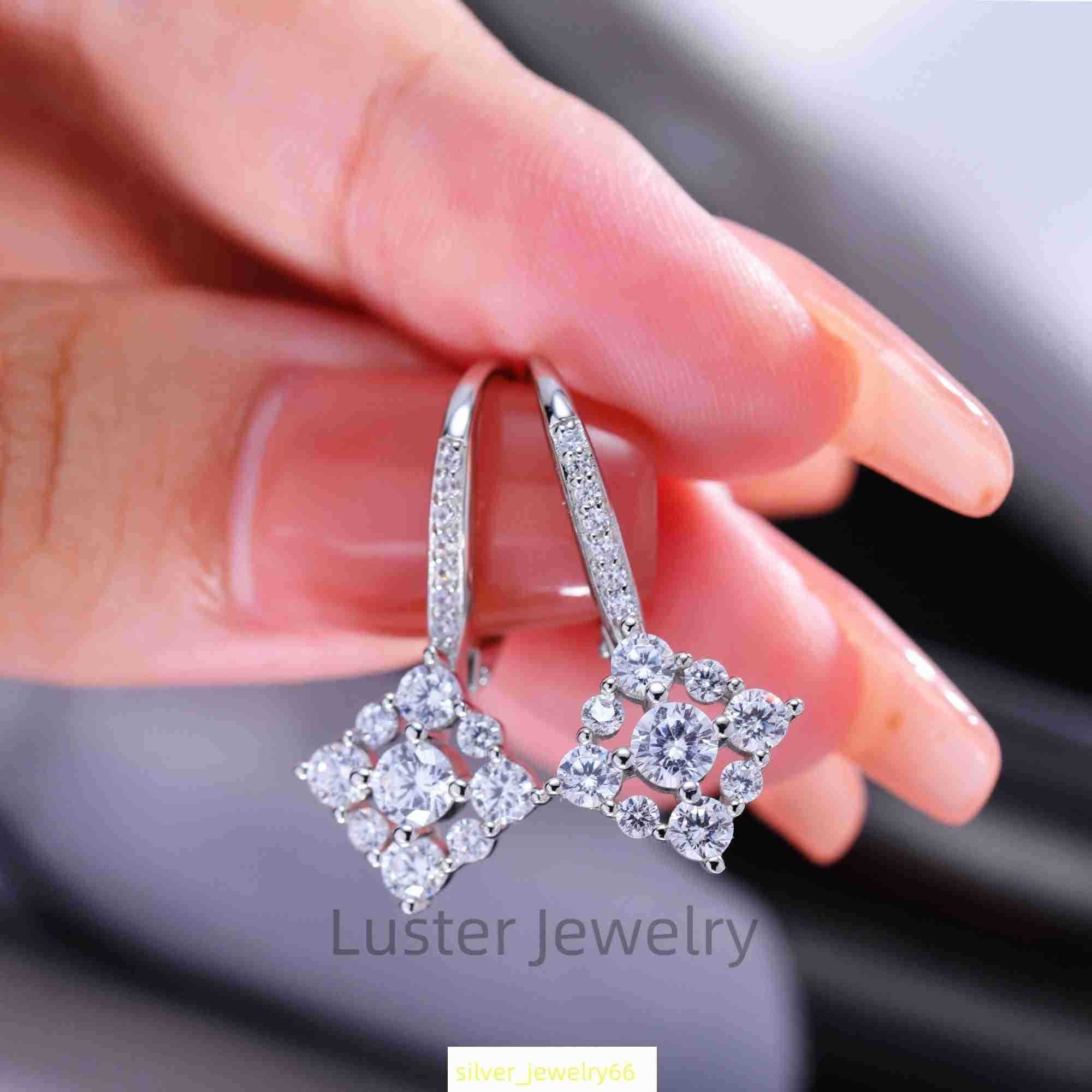 Luster Beautiful Womens 925 Silver Round Brilliant Cut Moissanite Pendant Hoop Earrings Moissanite for Engagement
