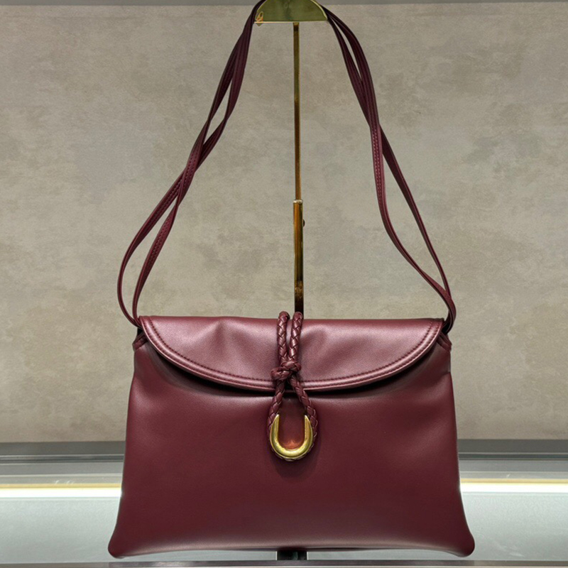 Elegant Temperament Liberta Clutch Designer Handbag Women Bags Genuine Leather Exquisite Banquet Bag Ladie Purse Magnetic Closure Lady Wallet