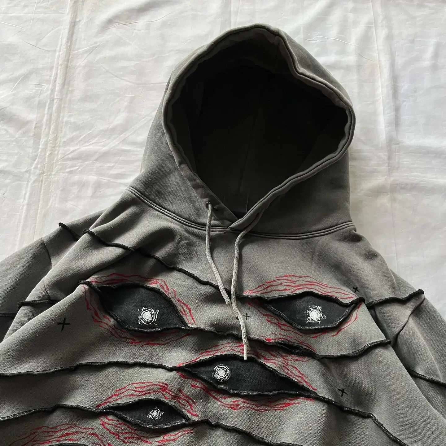 Streetwear Hoodie Hip Hop Gothic Eyes Patchwork Dark Gray Oversized Loose Pullover Men and Women Retro Haruku Punk Casual Tops