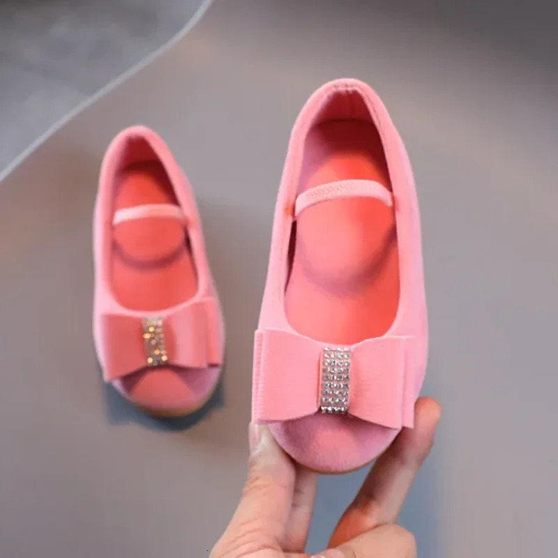 Little Girl Leather Shoes Simple Fashion Children Princess Shoes Solid Color Flats Causal Kids Versatile Bowtie Loafers Moccasin 250219