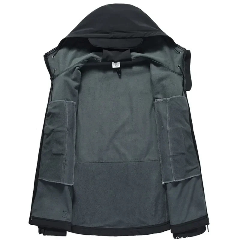 Motorcycle Shark Skin Soft Shell Jackets Men Tactical Windproof Waterproof jacket men Combat Mens Hooded Bomber Coats 250210
