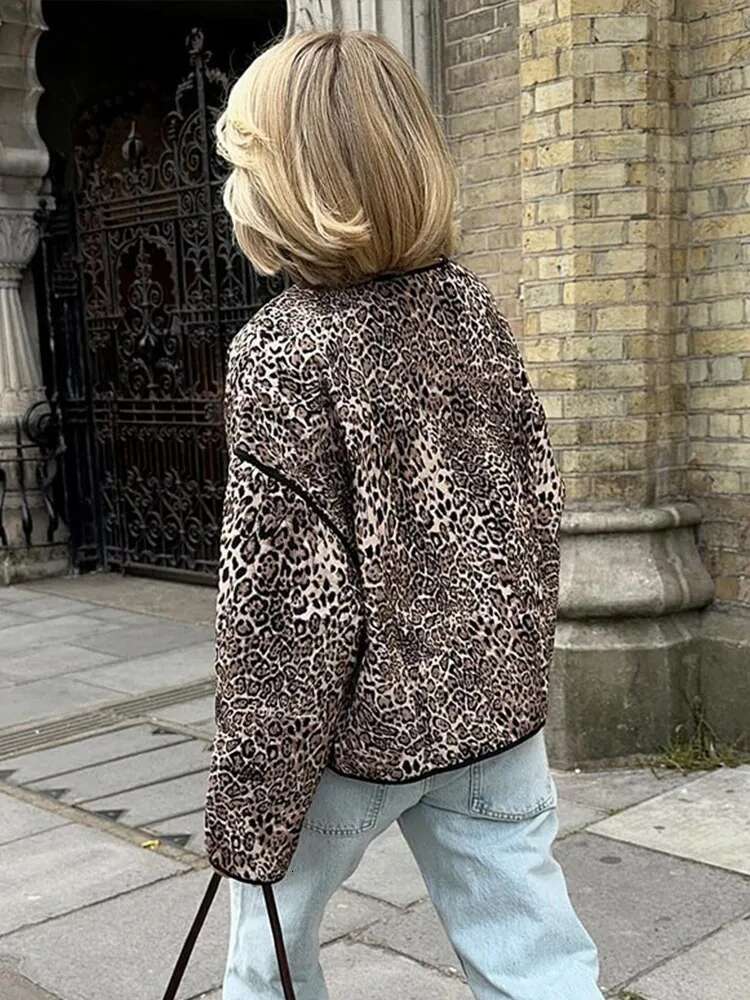 Leopard Print Women's Woolen Coat Fashion Loose O-Neck Long Sleeve Button Jackets Vintage Thick Outerwear 2025 Lady Office Coats