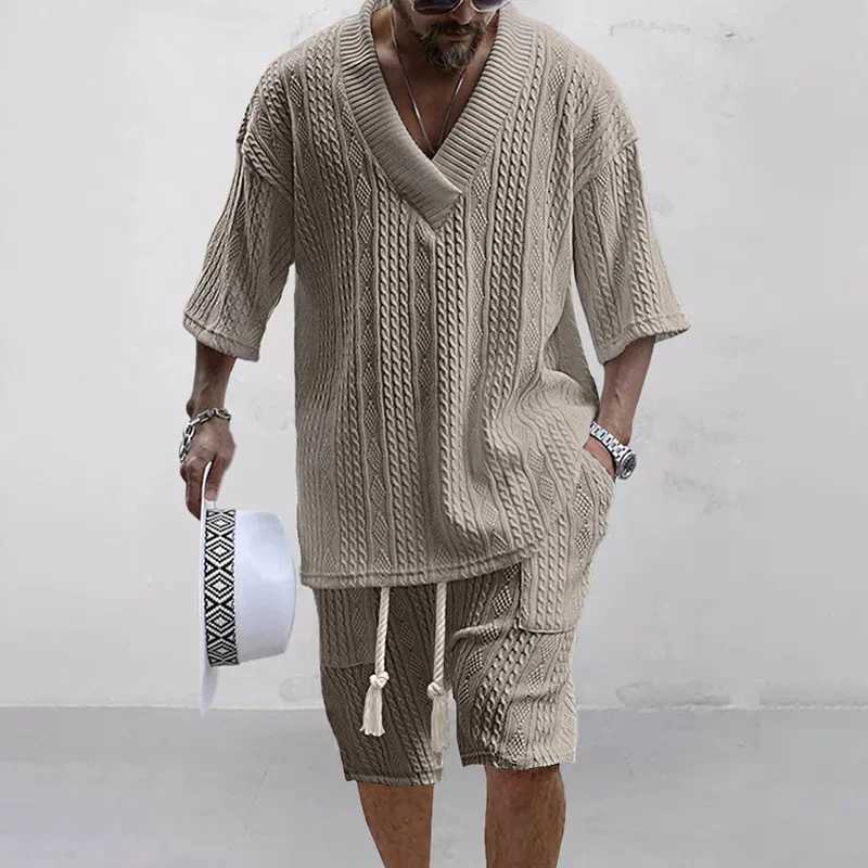 2024 Summer Casual Shorts Set Knitted Two Piece Mens Clothing V-Neck Short Sleeve T-shirt and Shorts Streetwear Knit OutfitsXJ250218