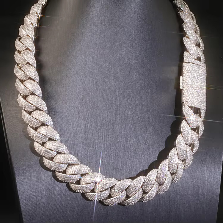 New Arrival Rapper's Hip Hop Jewelry 22mm Sterg Sier 5 Rows VVS Moissanite Iced Out Thick Cuban k Chain Necklace