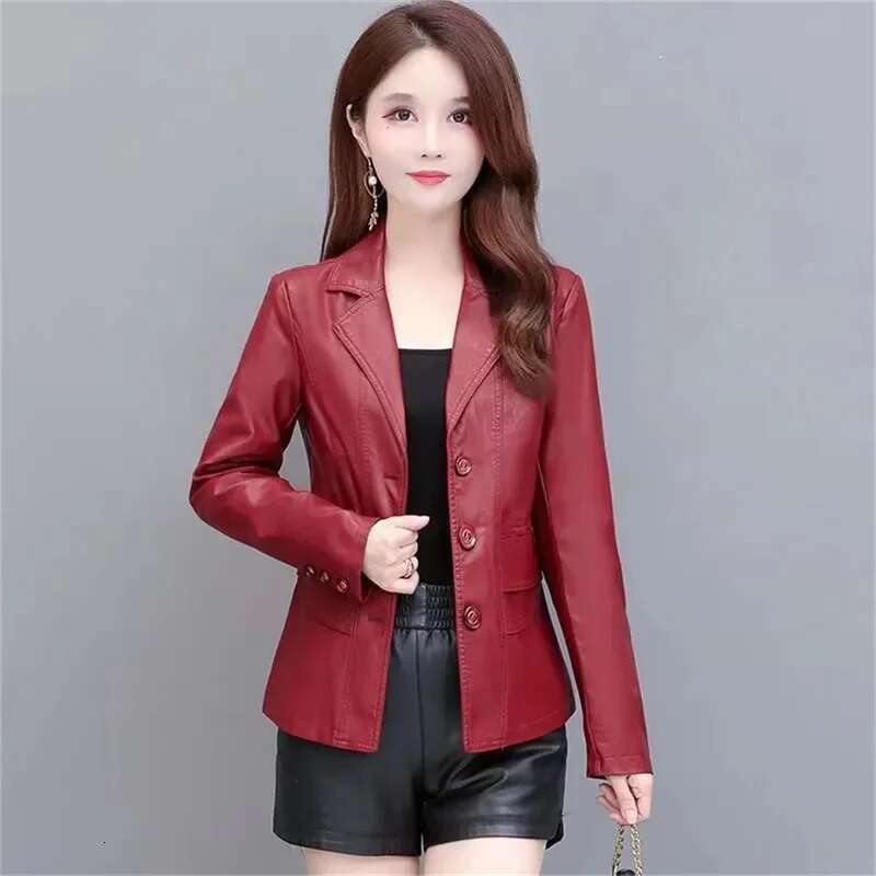 Women's Short Cotton Thickened Suit 2024 New Autumn and Winter Slim Fit Slimming Leather Jacket Women