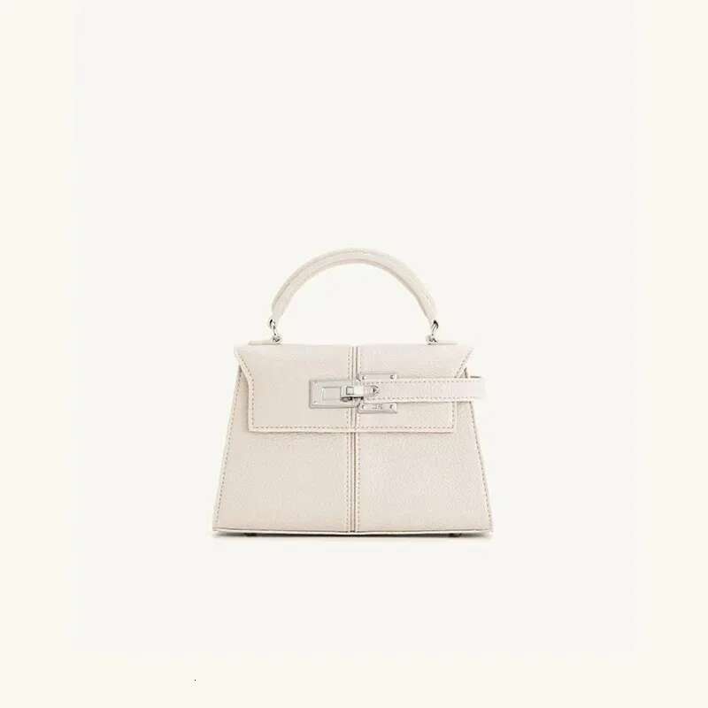 New Minimalist Retro Women's Bag, Fashionable And Versatile, Niche Handheld Crossbody Kelly Leather Temperament Bag