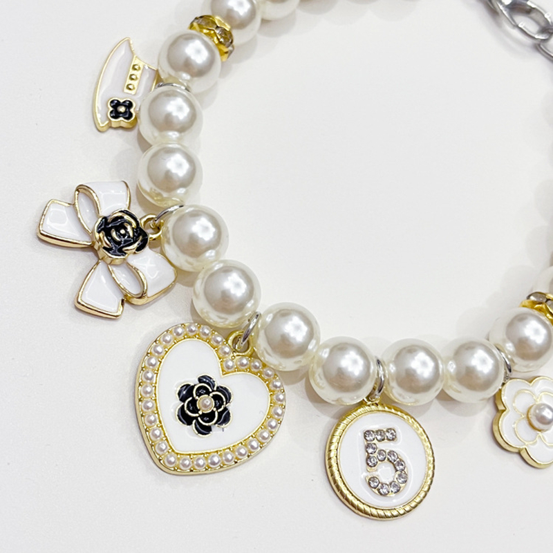 Luxury Dog Pearl Necklace with 5 Different Styles of White Gold Charms, Cat Dog Quality Pearl Necklacefor for Small Medium Dogs Birthday Gift, Adjusta