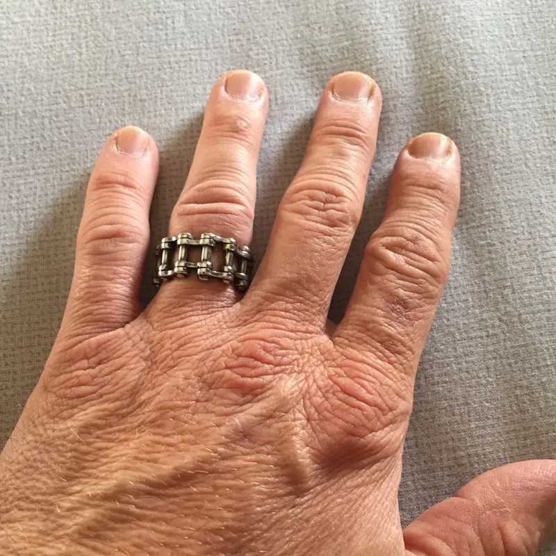 Vintage Gothic Bicycle Style Chain Rings for Men Creative Punk Rock Male Link Ring Trendy Motorcycle Chain Hiphop Unisex JewleryXJ250219