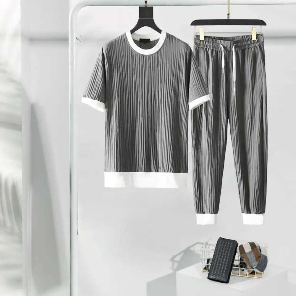 1 Set Stylish Men Outfit Thin Beach Outfit Pocket Washable Pleats Male Outfit StretchyXJ250218