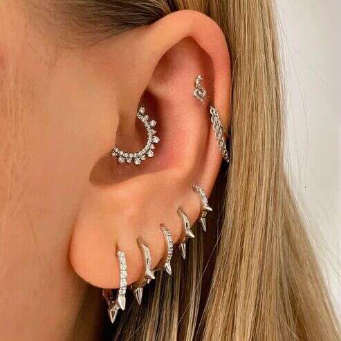 Popular Punk Rivet Round Female Smooth Zircon Piercing Earrings