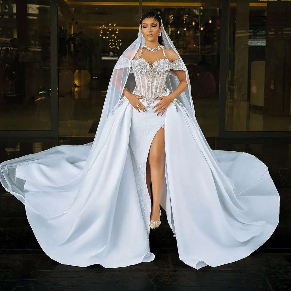 Gorgeous Pearls Mermaid Wedding Dresses Crystal Beading Bridal Gowns with Detachable Train Lace Customized Vestido de novia