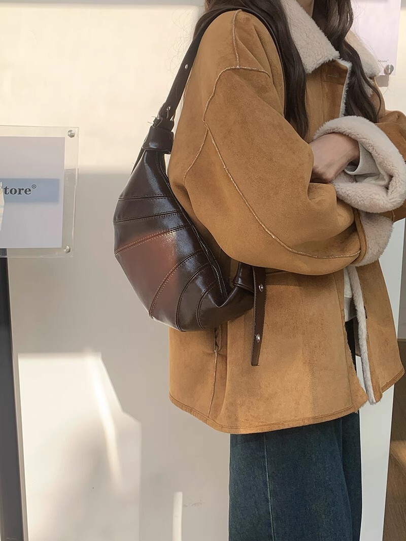 Cow horn women's armpit autumn and winter 2025 new fashion, Korean Kesong versatile crossbody bag, dumpling bag #swissmilitary