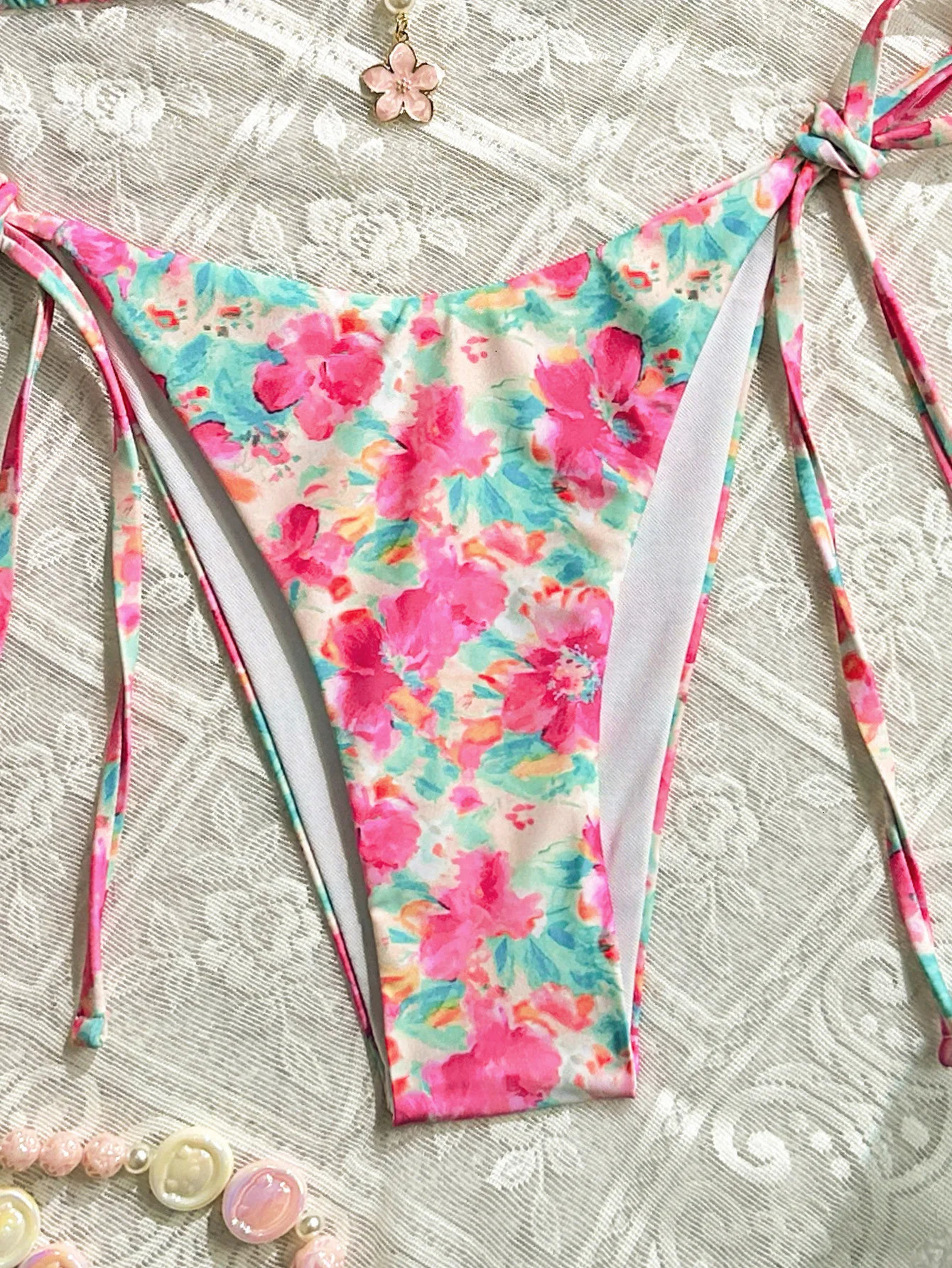 2025 Womens Bikini Set Pink Floral Print 2 Piece Swimsuit Sexy Triangle Push Up Halter Backless Swimwear Beach Bathing Suit 250219
