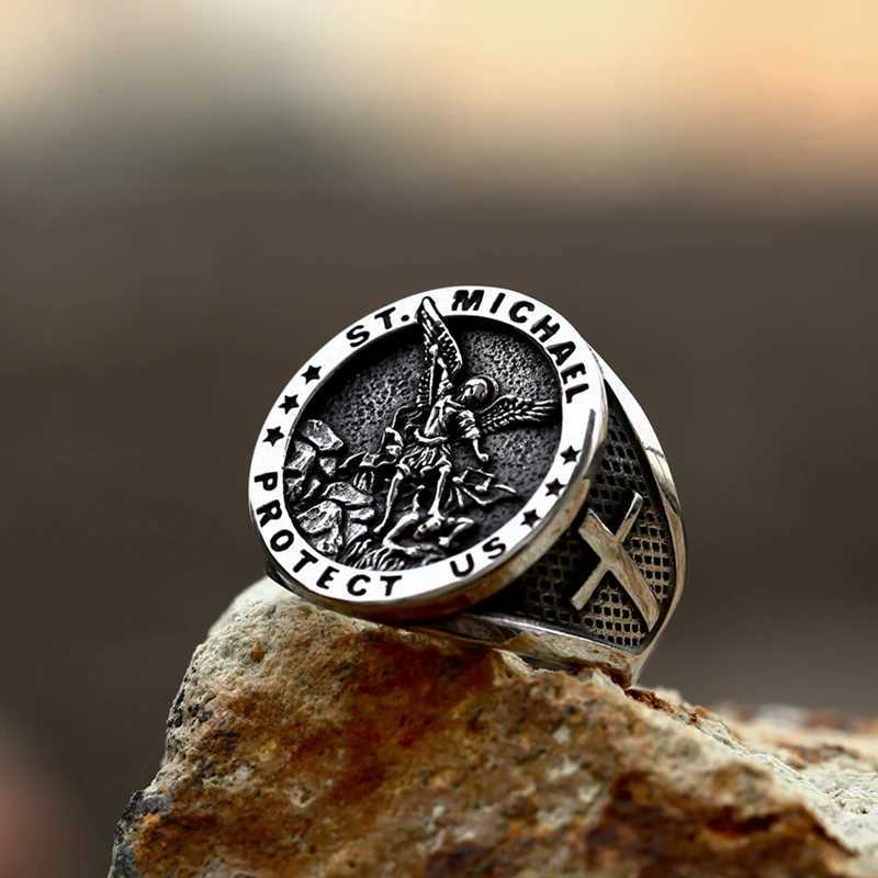 2023 new Steel Soldier Cool Stainless Steel Silver Color Christian Lorraine Archangel Michael Cross Titanium steel RingsXJ250219