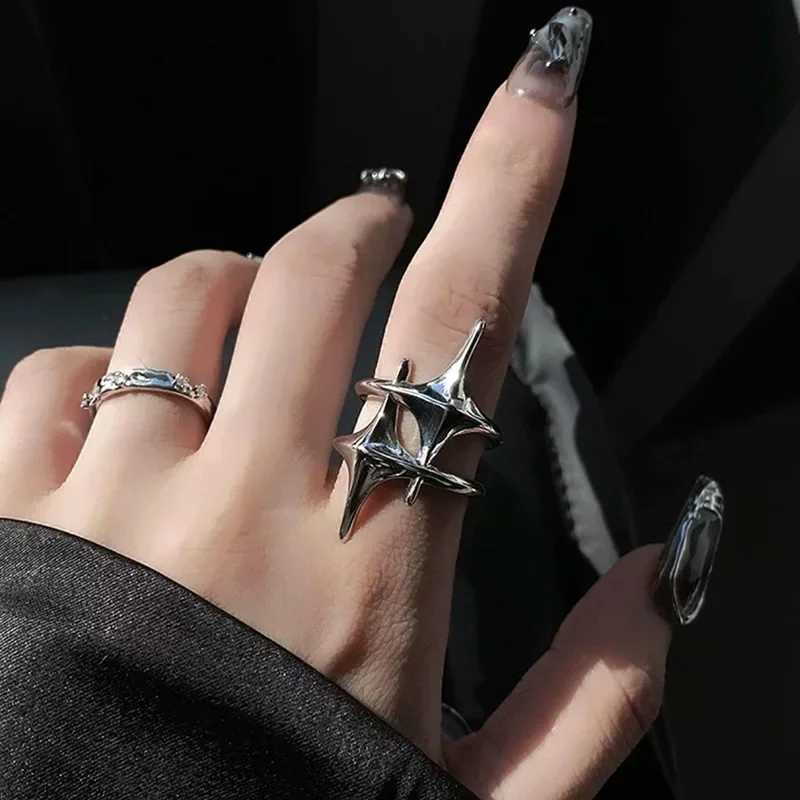 Y2K Hip Hop Silver Color Copper Stars Open Rings for Women Men Fashion Adjustable Couple Rings Vintage Ring Jewelry GiftXJ250219
