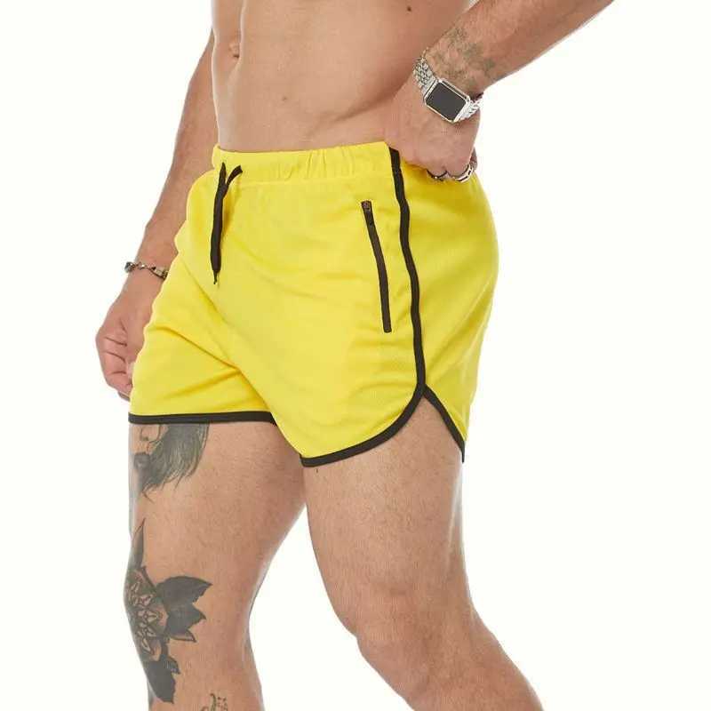 2023 new camouflage mens sports shorts mens sports running shorts fitness zipper pocket jogging shorts quick drying mens sports shorts W250219