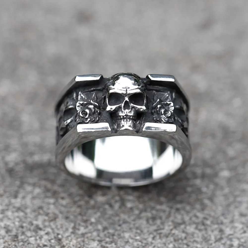 NEW Mens 316L stainless steel rings Vintage SKULL RING for teens punk fashion Jewelry Gift free shippingXJ250219