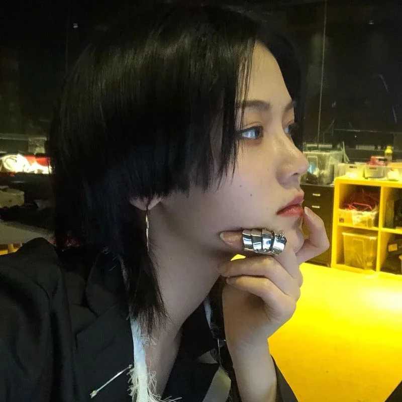 Anime Oosaki Nana Cosplay Metal Ring Armor Ring Rock Punk Style Movable Joint Rings Unisex Fashion Jewelry Prop AccessoriesXJ250219