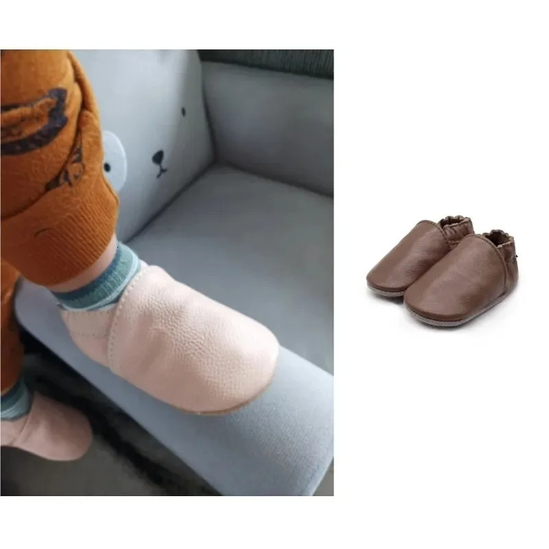 Baby Shoes Cow Leather Bebe Booties Soft Soles Non-slip Footwear Toddler First Wakers Boys And Girls Slippers 250219