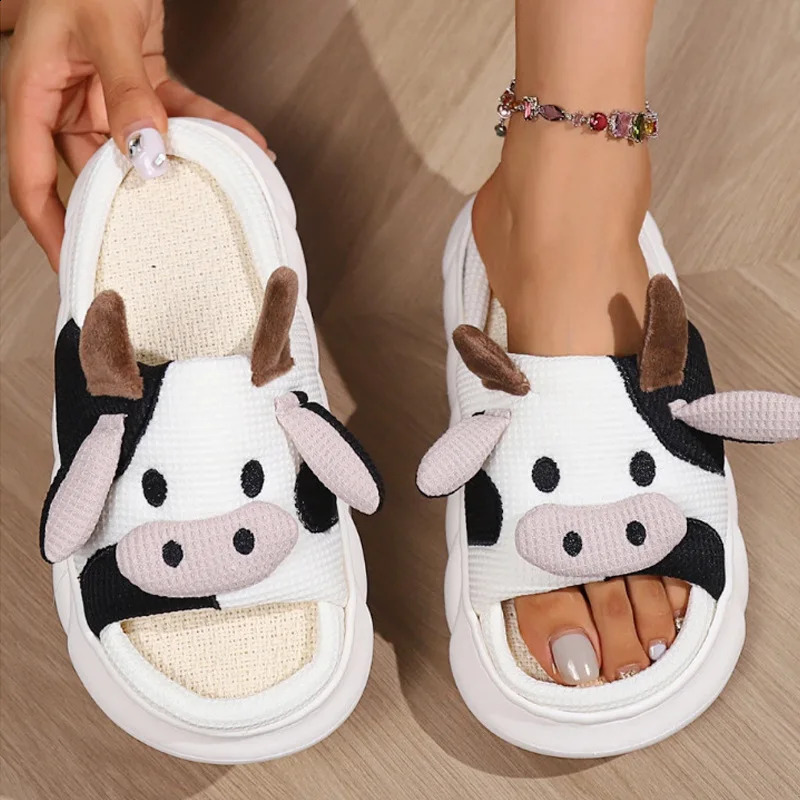 Cartoon Cute Cow House Slippers Women Platform Soft Sole Anti-slip Home Slides Woman Lightweight Warm Plush Indoor Cozy Slippers 250213
