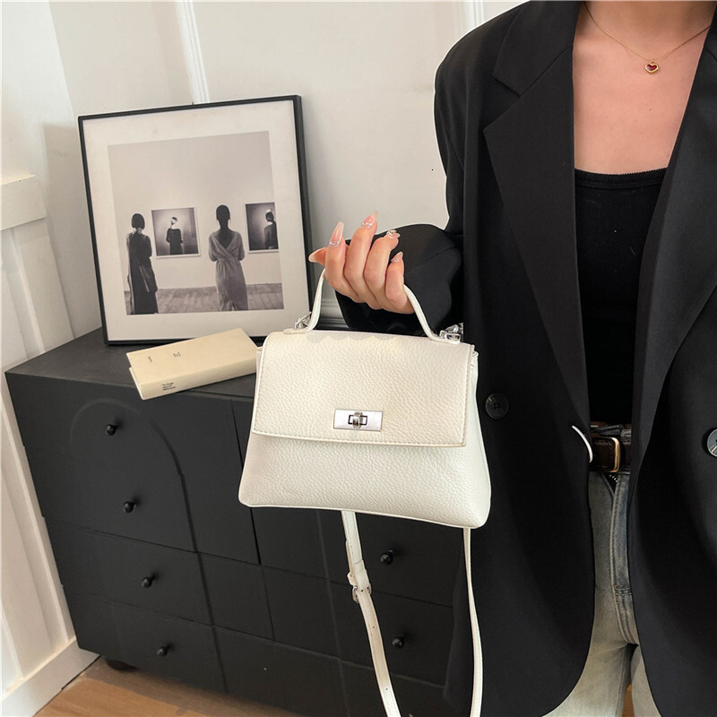 Genuine leather 2025 new light luxury women's small simple and versatile fashion single shoulder diagonal cross Kelly bag #swissmilitary