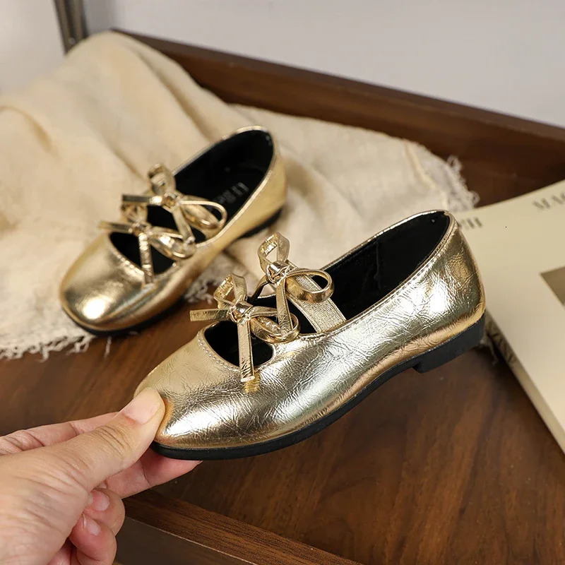 Girls Princess Ballet Shoes Gold Silver Versatile Childrens Leather Shoes Fashion Sweet Kids Causal Performance Flat Shoes 250219