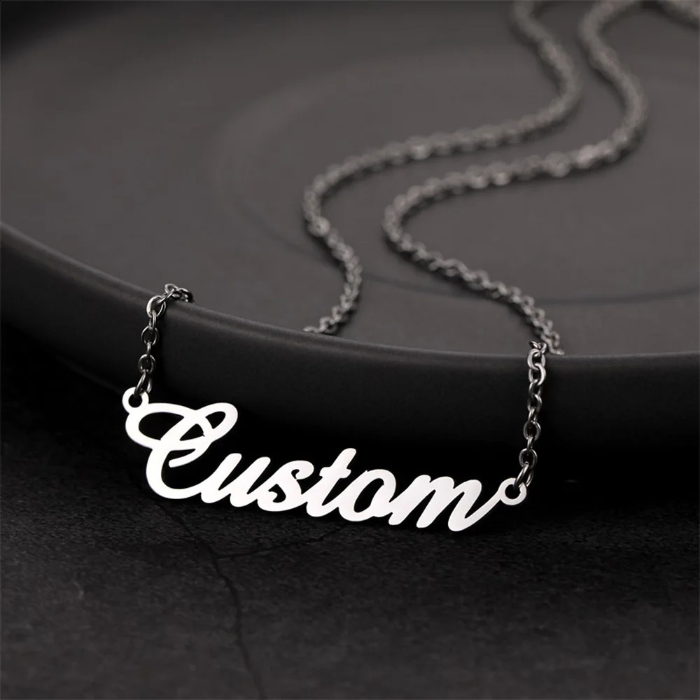 Custom Stainless Steel Golden Name Necklace For Women Man Personalized Nameplate Jewelry Fashion Letter Pendant Gift 250210