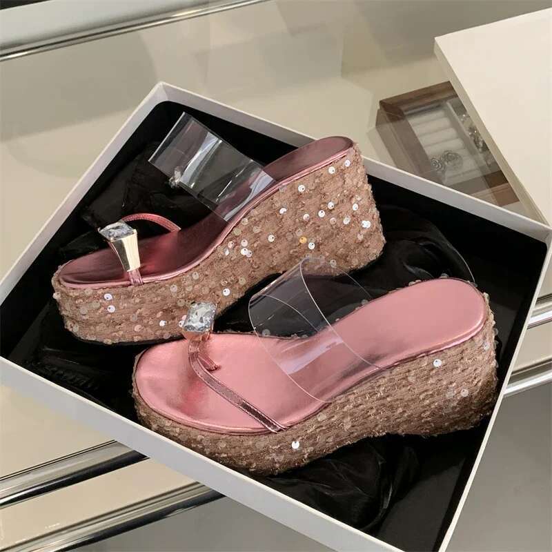 Designer Crystal Sequin Cloth Platform Wedge Slippers Women Street Style Clip Toe High Heels Banquet Summer Shoes