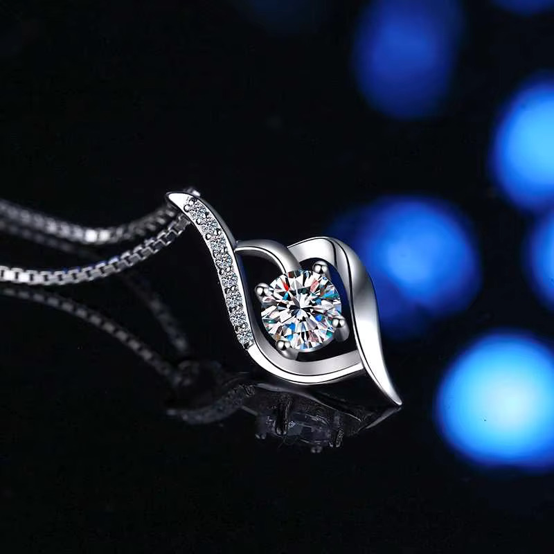 Fine Premium S Sterg Sier Moissanite Pendant Necklace Engagement Jewelry Gift for Ladies