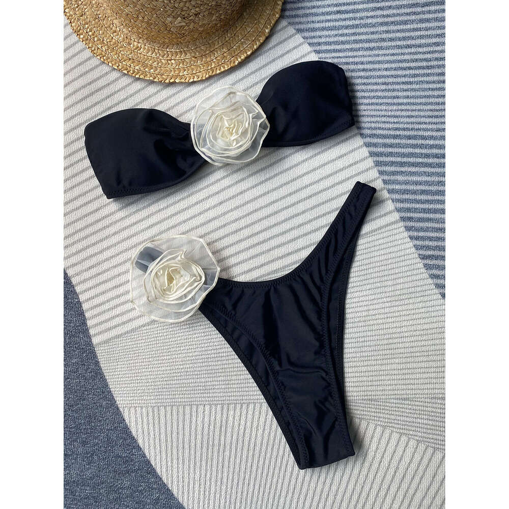 European American bikini strapless sexy three-dimensional wer split women's swimsuit 2025 new style chic and elegant clothing