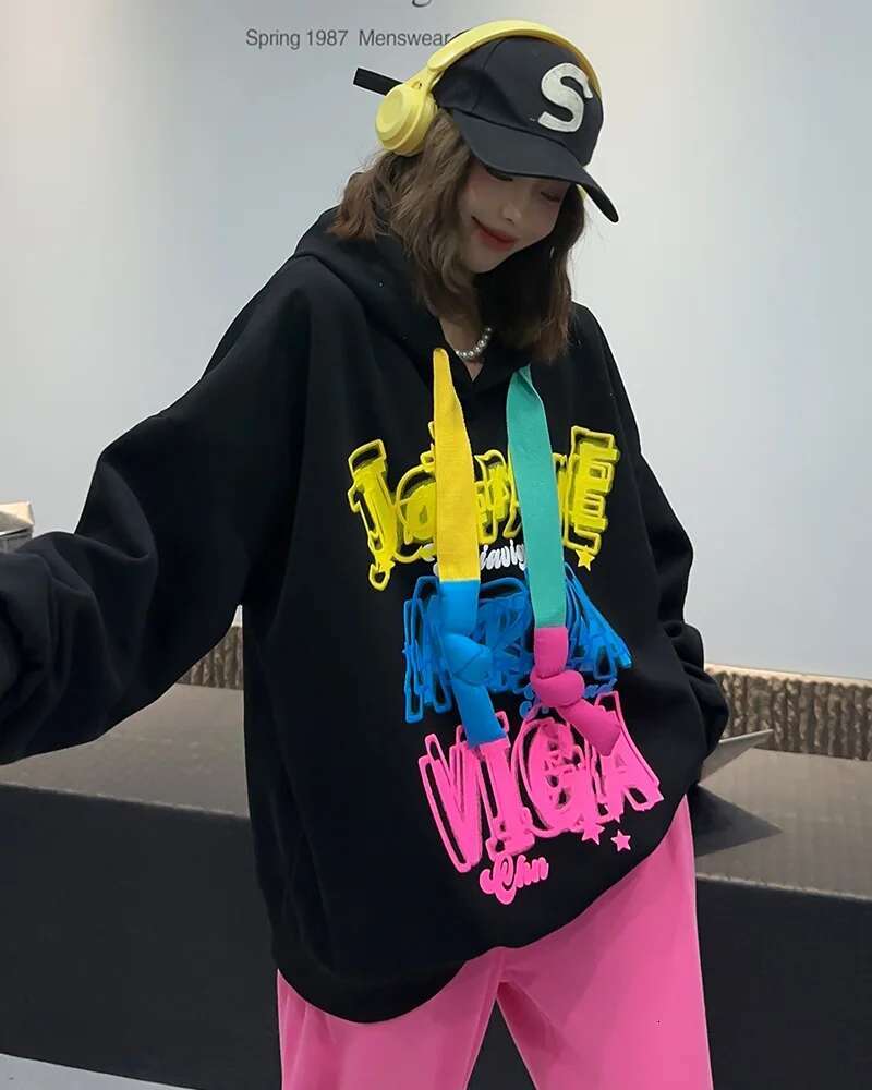 Casual Hoodies Women's Sweatshirt 2024 Graffiti Letter Pullovers Long Sleeve Tops Korean Vestidos Streetwear Bust130cm Length72