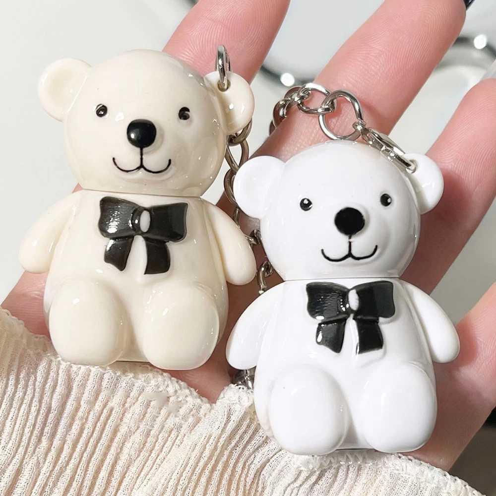 Keychain Lip Glaze Cute Bear Jelly Mirror Liquid Lipstick Waterproof Non-stick Cup Red Pink Lip Gloss Transparent Tinted MakeupW250219